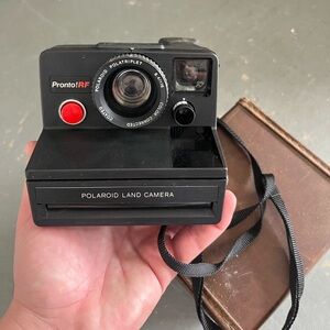 Vintage Polaroid Pronto! RF Land Camera